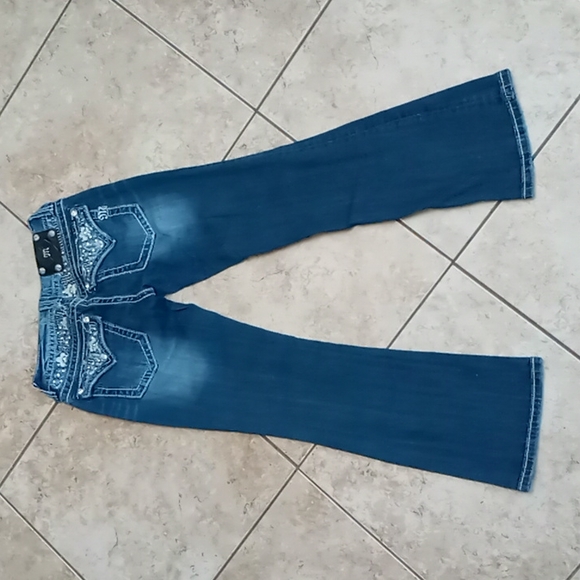 2️⃣5️⃣ Miss Me Jeans 28 - Picture 1 of 9